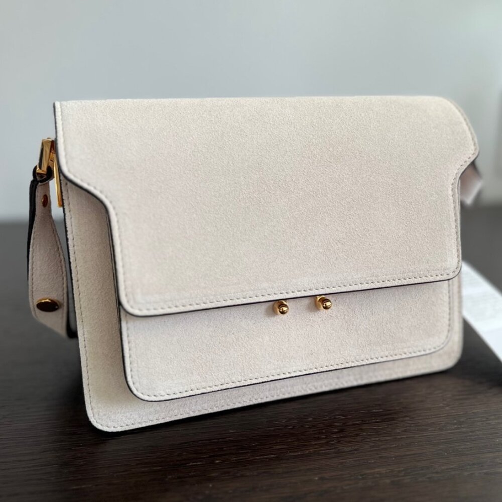 NWT - Marni Medium Trunk Suade Shoulder Bag🤍🌸👜 - Picture 2 of 10